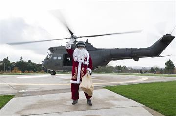 Santa arrives via Puma helicopter (Credit: Oxford Medical Illustration)